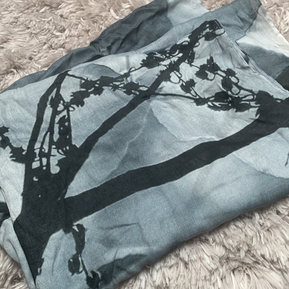 AIDA Gray-Black Scarf, 80” long - Picture 2 of 2